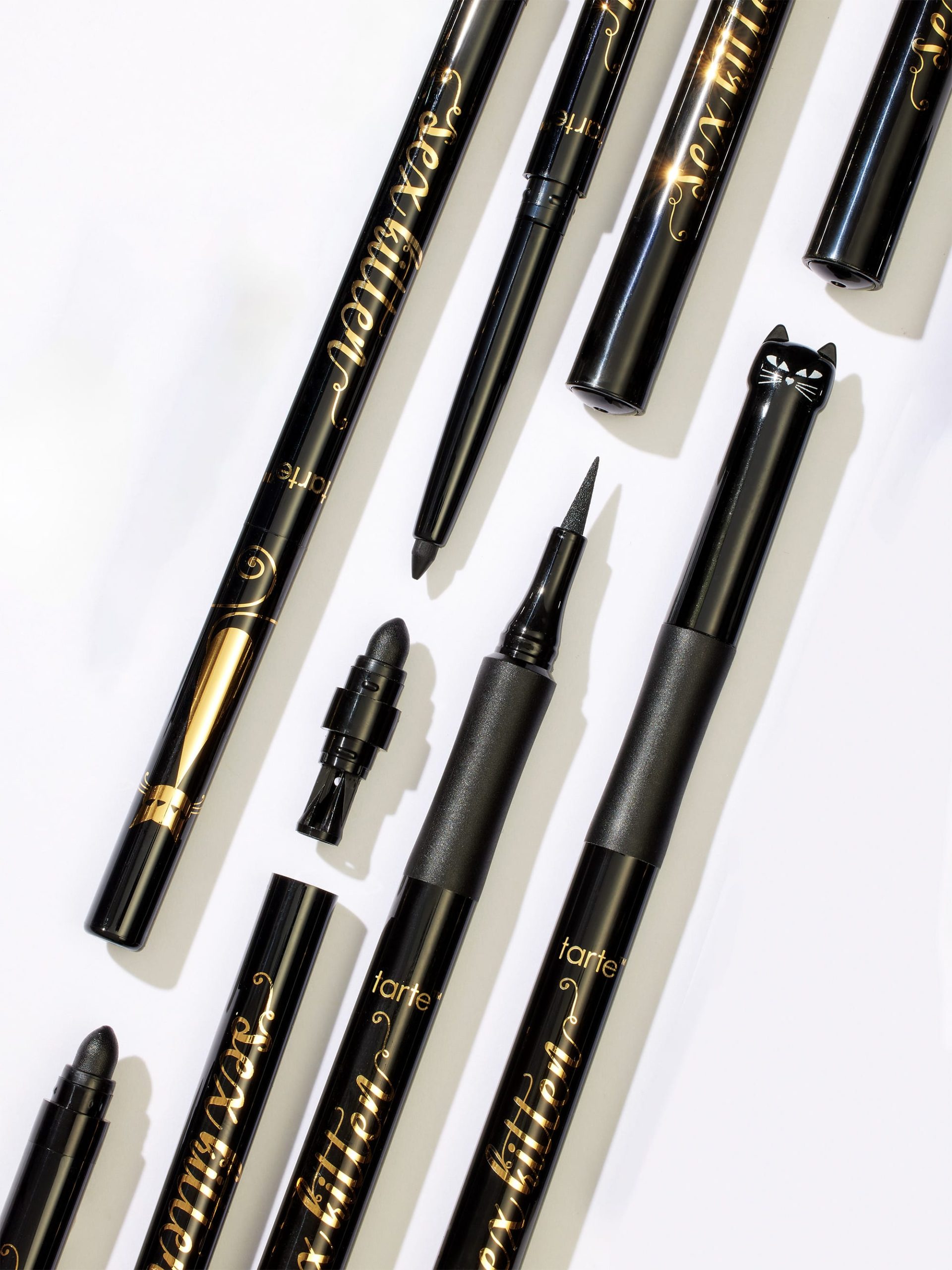 Sex-Kitten-Liquid-Liner_Precision-Tip-ALT-7.jpg