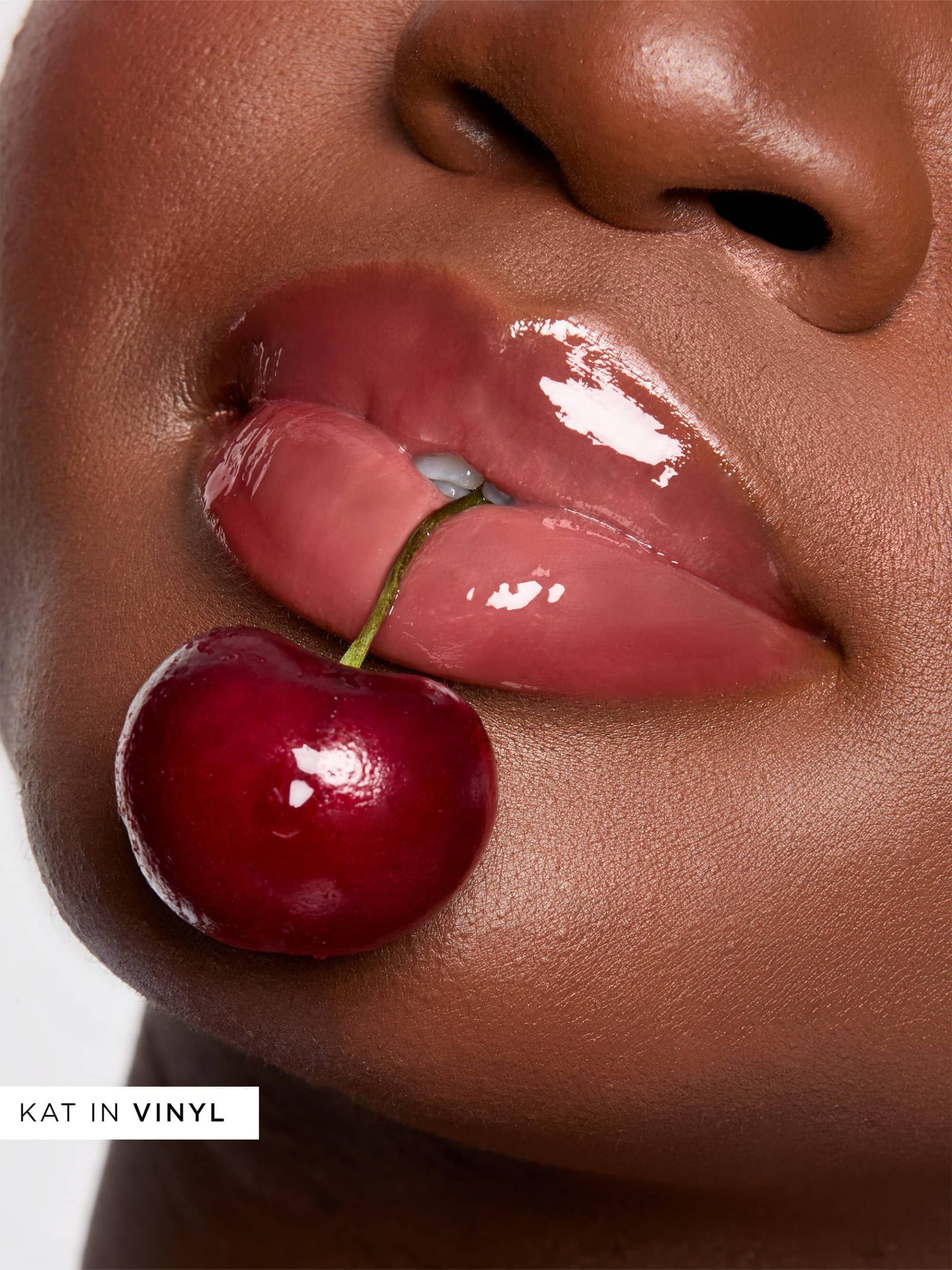 common__3239-3187-maracuja-juicy-lip-cherry-crush-ALT-8__02.jpg