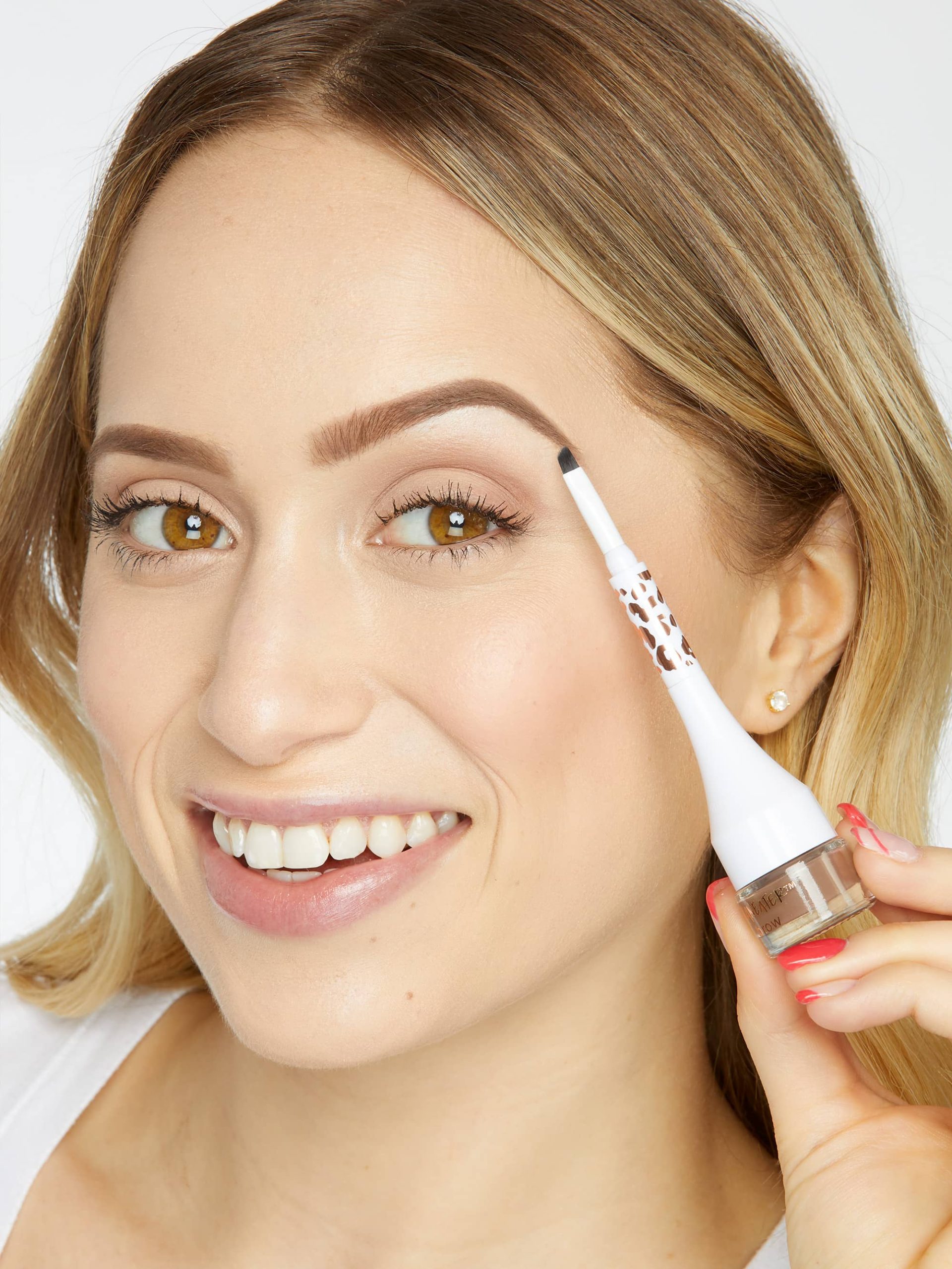 common__DDB-maneater-brow-mousse__2.jpg