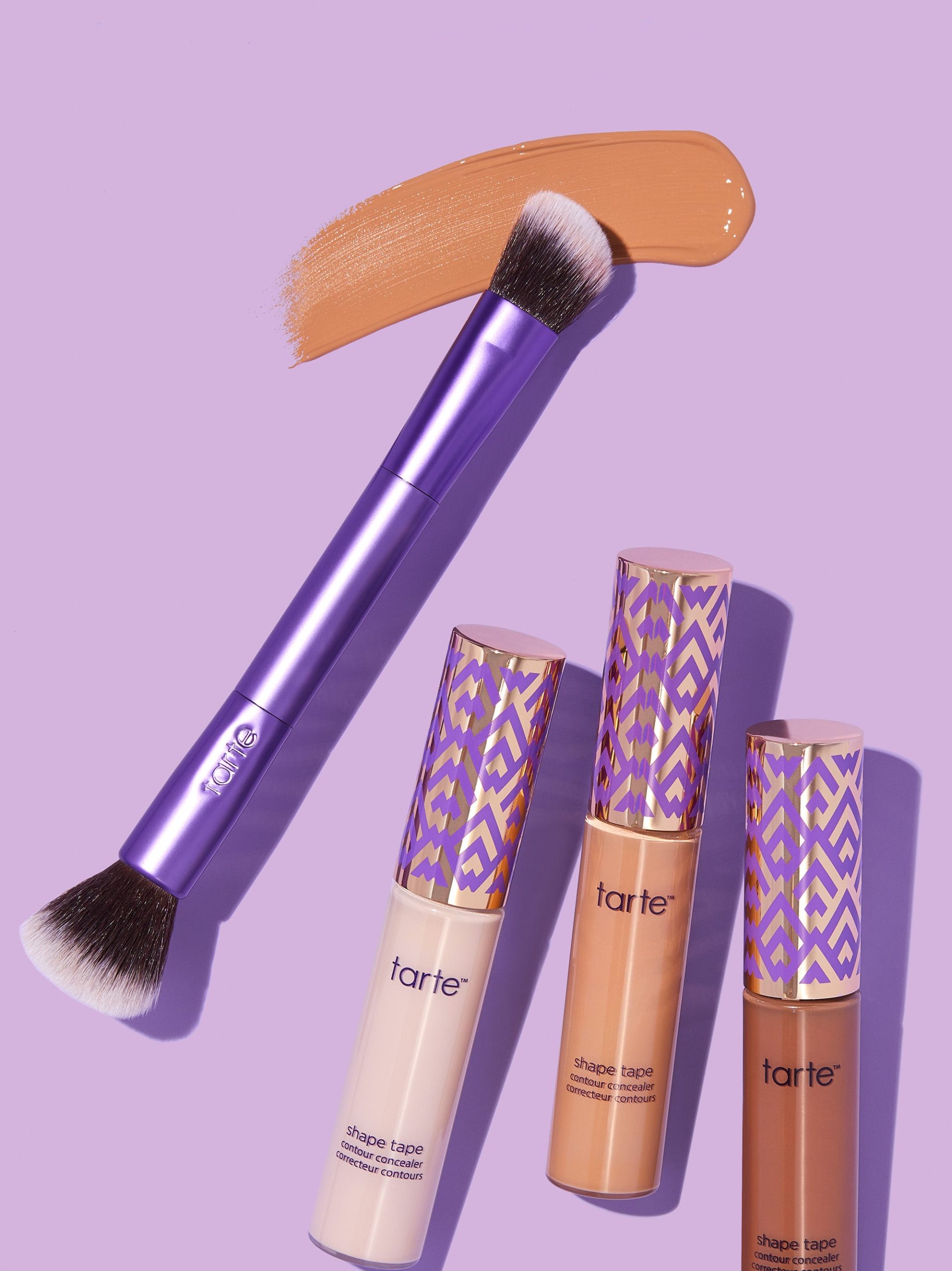 common__DDB-quickie-double-ended-concealer-brush__02.jpg
