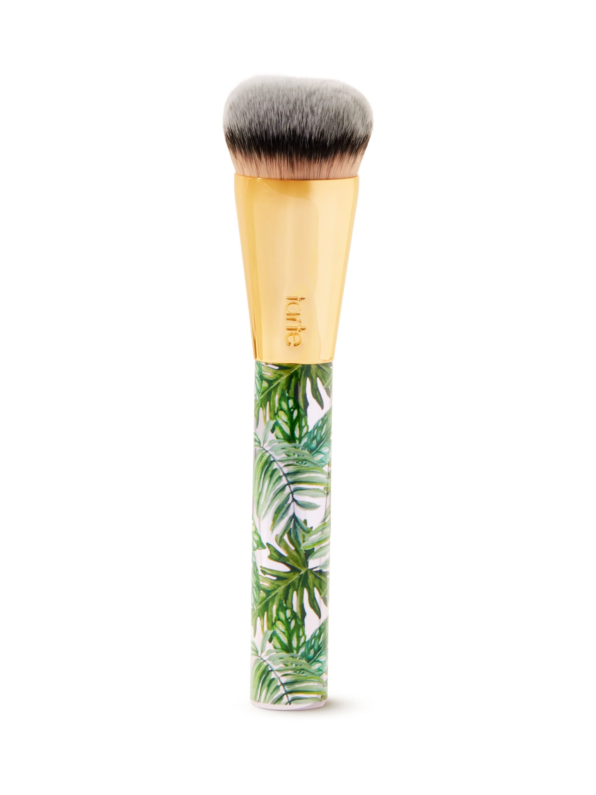 common__foundcealer-brush__01.jpg