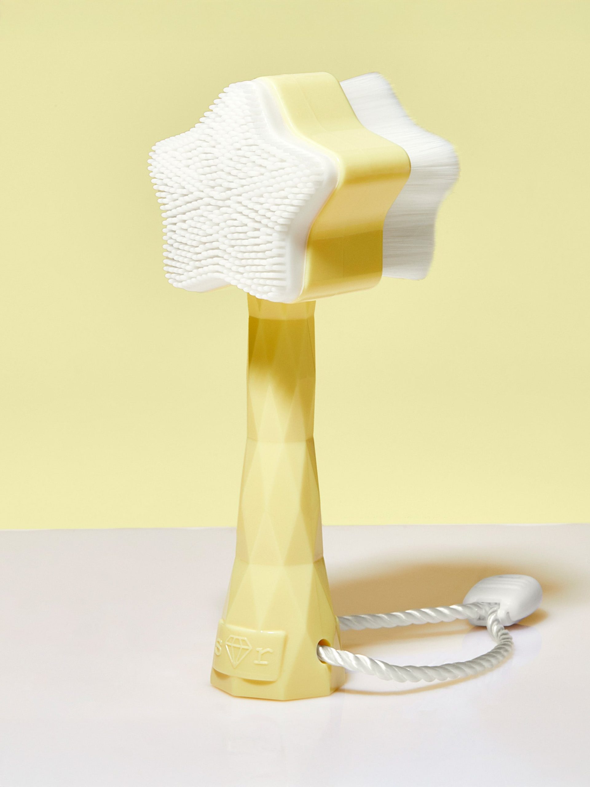 common__sugar-rush-star-factor-cleansing-face-brush-na__2.jpg
