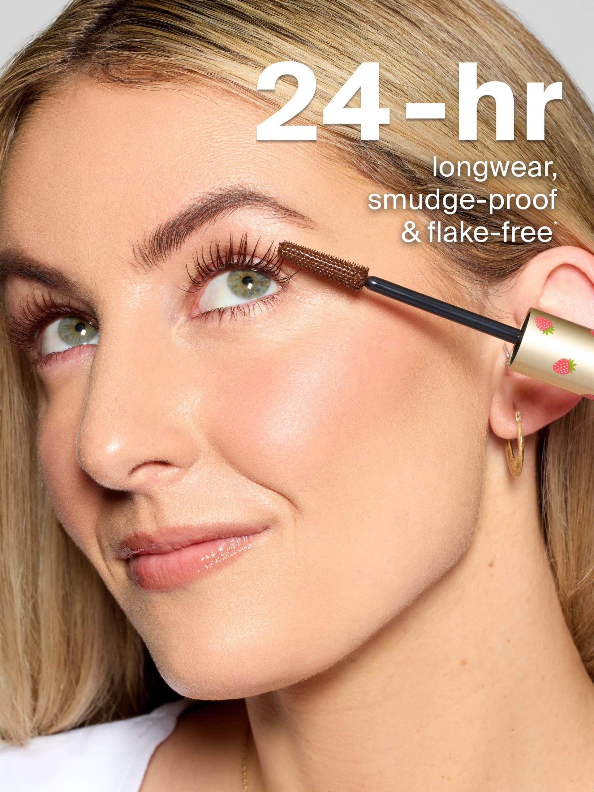 common__tarte-x-FINNSUL-tartelette_-XL-tubing-mascara__03.jpg