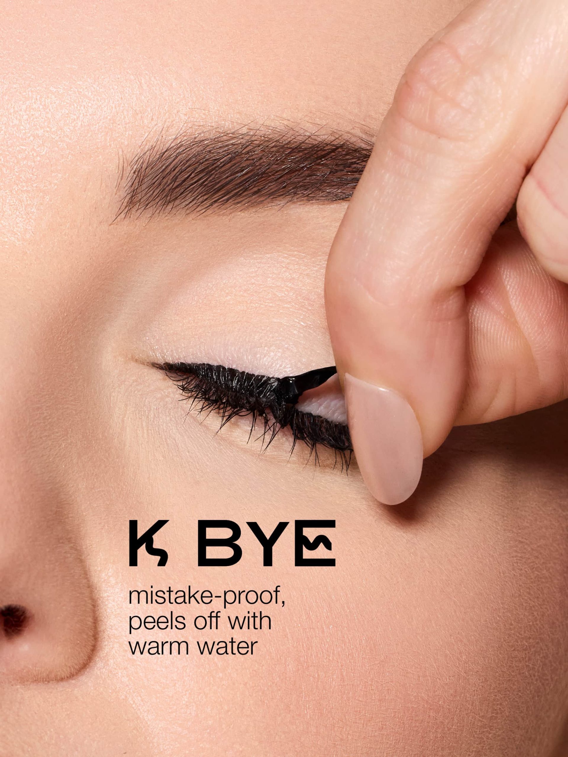 common__tartelette-quick-stick-tubing-liquid-liner__09.jpg