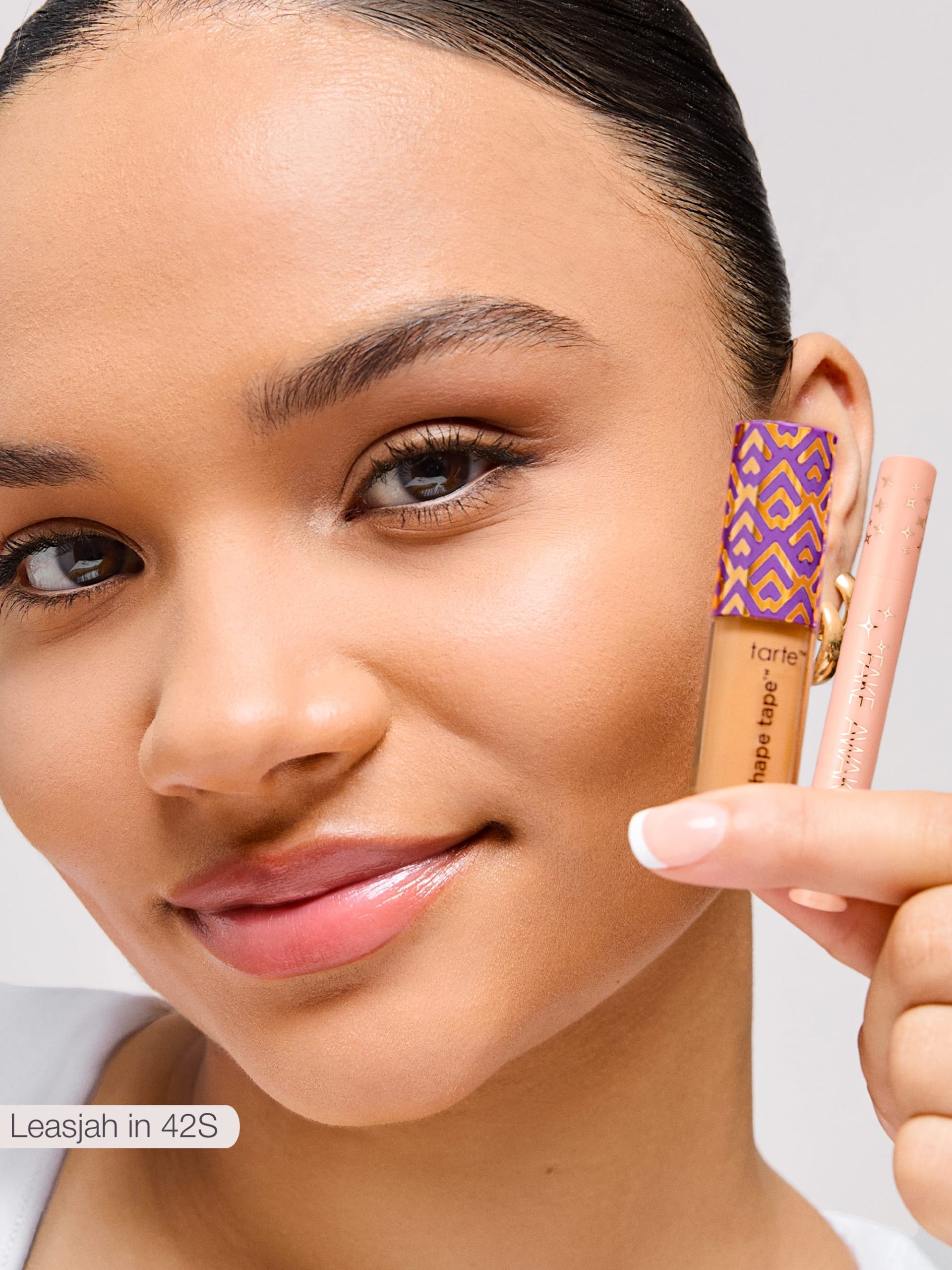 common__wakeup-makeup-set__06.jpg