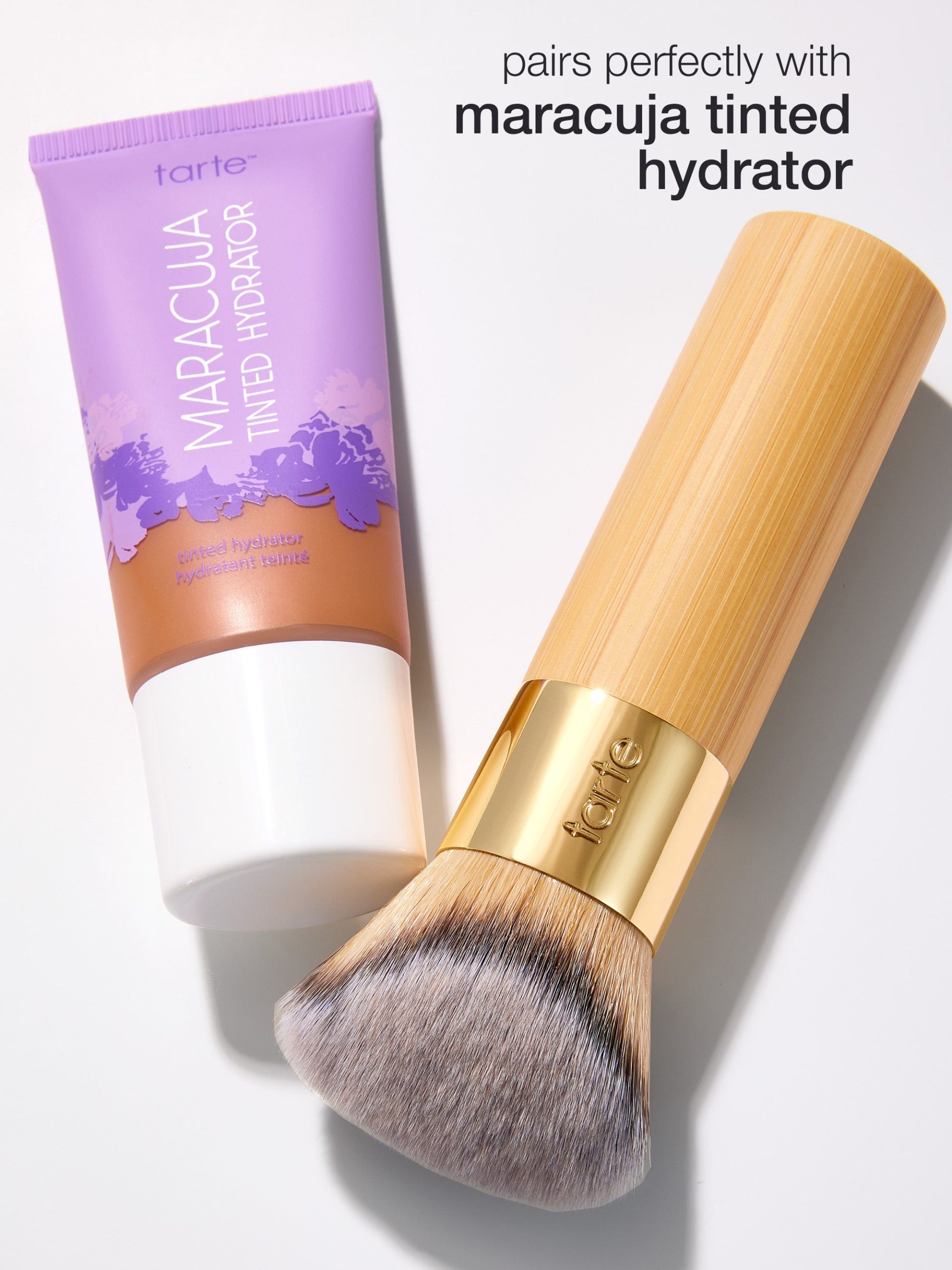 common_angled-complexion-brush_05.jpg