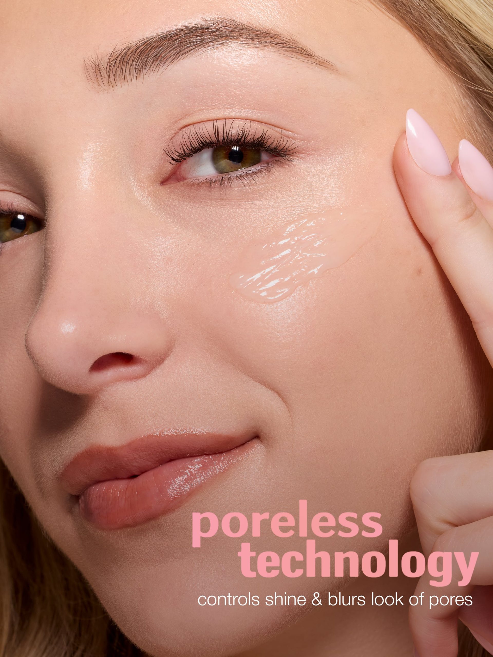 unique__197689042138__travel-size-ballin-base-poreless-primer-matte-matte__03.jpg
